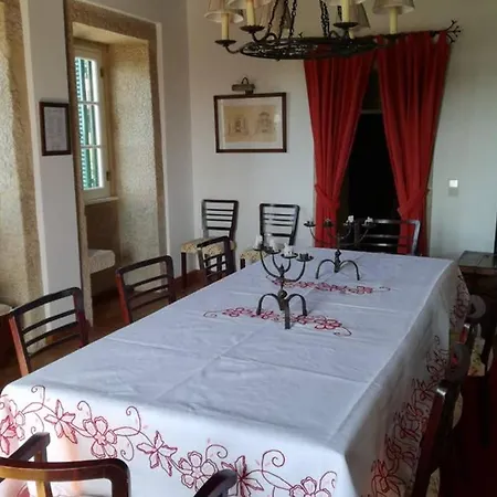 Casa Do Lagar De * Medelim