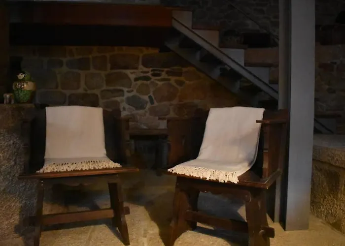 Vila Casa Do Lagar De