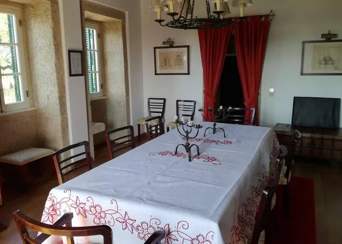 Casa Do Lagar De * Medelim