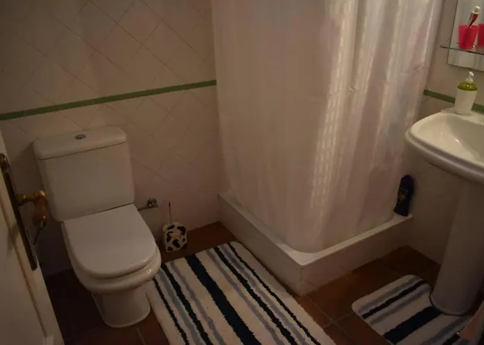 Vila Casa Do Lagar De