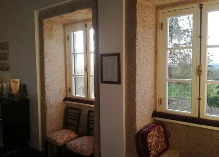 Vila Casa Do Lagar De *